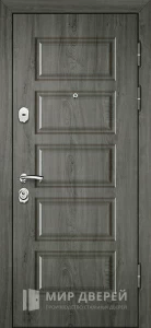 Входная дверь серого цвета №15 внешняя - фото